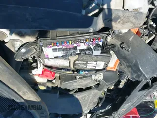 ✅ 2017 Ford Explorer XLT • VIN: 1FM5K7D86HGE33457 • Lot: 43450081. Wystawiony na IAAI z przebiegiem 47 659 mil. Bezpłatny archiwum sprzedaży aukcyjnych z USA i szczegółowy raport historii pojazdu na DreamBid. Zdjęcie 20.