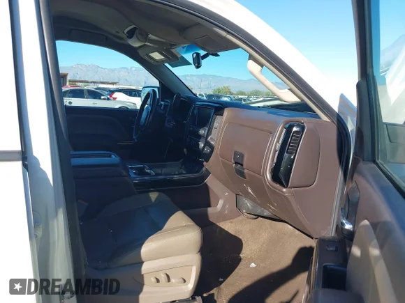 ✅ 2014 Chevrolet Silverado 1500 LTZ • VIN: 3GCUKSEC1EG355997 • Lot: 43553298. Wystawiony na IAAI z przebiegiem 132 594 mil. Bezpłatny archiwum sprzedaży aukcyjnych z USA i szczegółowy raport historii pojazdu na DreamBid. Zdjęcie 5.