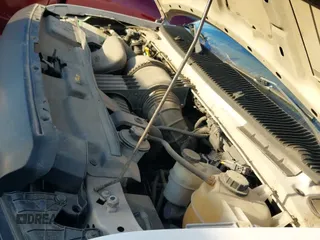 ✅ 2012 Ford Econoline Cargo Commercial • VIN: 1FTNE1EW0CDA81847 • Lot: 43678017. Wystawiony na IAAI z przebiegiem 248 055 mil. Bezpłatny archiwum sprzedaży aukcyjnych z USA i szczegółowy raport historii pojazdu na DreamBid. Zdjęcie 18.