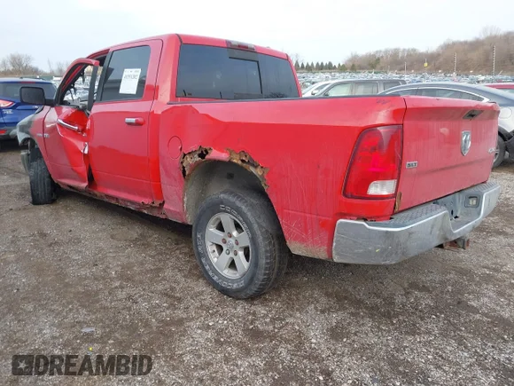 ✅ 2009 Dodge 1500 SLT • VIN: 1D3HV13T59J527076 • Lot: 41551202. Wystawiony na IAAI z przebiegiem Nie podano. Bezpłatny archiwum sprzedaży aukcyjnych z USA i szczegółowy raport historii pojazdu na DreamBid. Zdjęcie 3.