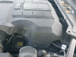 ✅ 2016 Land Rover Range Rover Supercharged • VIN: SALGS2EF6GA301144 • Lot: 42686146. Wystawiony na IAAI z przebiegiem 97 141 mil. Bezpłatny archiwum sprzedaży aukcyjnych z USA i szczegółowy raport historii pojazdu na DreamBid. Zdjęcie 18.