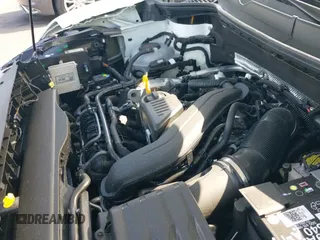 ✅ 2025 Volkswagen Taos SE • VIN: 3VVSC7B29SM027173 • Лот: 42527600. Опубликован ранее на IAAI с пробегом 2 851 миль. Бесплатный доступ к архиву аукционных продаж из США и подробный отчёт об истории автомобиля на DreamBid. Изображение 19.