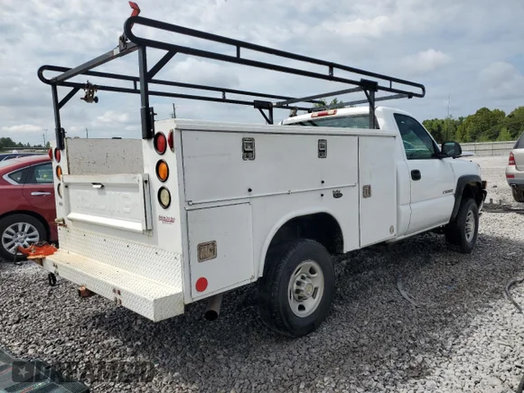✅ 2005 Chevrolet Silverado 2500HD Work Truck • VIN: 1GBHC24U55E237598 • Lot: 69020385. Wystawiony na Copart z przebiegiem 120 149 mil. Bezpłatny archiwum sprzedaży aukcyjnych z USA i szczegółowy raport historii pojazdu na DreamBid. Zdjęcie 3.