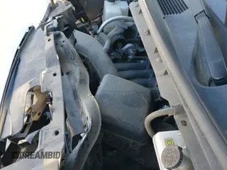 ✅ 2020 Nissan NV200 S • VIN: 3N6CM0KN9LK696801 • Lot: 41106619. Wystawiony na IAAI z przebiegiem 80 786 mil. Bezpłatny archiwum sprzedaży aukcyjnych z USA i szczegółowy raport historii pojazdu na DreamBid. Zdjęcie 20.