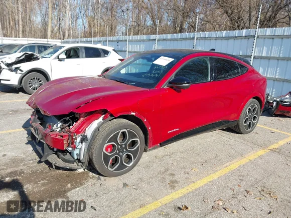 ✅ 2024 Ford Mustang Mach-E GT • VIN: 3FMTK4SX5RMA18296 • Lot: 43710534. Wystawiony na IAAI z przebiegiem 17 135 mil. Bezpłatny archiwum sprzedaży aukcyjnych z USA i szczegółowy raport historii pojazdu na DreamBid. Zdjęcie 2.