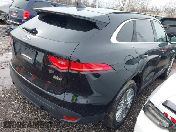 ✅ 2019 Jaguar F-Pace 25t Prestige • VIN: SADCK2FX1KA352139 • Lot: 41410455. Wystawiony na IAAI z przebiegiem 100 581 mil. Bezpłatny archiwum sprzedaży aukcyjnych z USA i szczegółowy raport historii pojazdu na DreamBid. Zdjęcie 4.