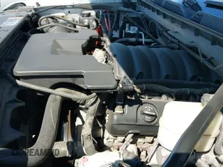 ✅ 2018 Chevrolet Silverado 1500 Custom • VIN: 3GCPCPEC6JG544436 • Lot: 43429030. Wystawiony na IAAI z przebiegiem 136 743 mil. Bezpłatny archiwum sprzedaży aukcyjnych z USA i szczegółowy raport historii pojazdu na DreamBid. Zdjęcie 19.