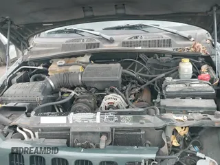 ✅ 2003 Jeep Liberty Limited • VIN: 1J4GL58K53W572993 • Lot: 43685698. Listed on IAAI with 163,784 mi. Free auction sales archive from the USA and detailed vehicle history report at DreamBid. Image 12.