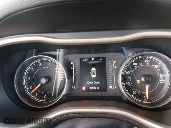 ✅ 2016 Jeep Cherokee Latitude • VIN: 1C4PJMCS2GW210624 • Лот: 44294813. Опубліковано раніше на IAAI з пробігом 89 593 миль. Безкоштовний доступ до архіву аукціонних продажів зі США та докладний звіт про історію автомобіля на DreamBid. Зображення 7.