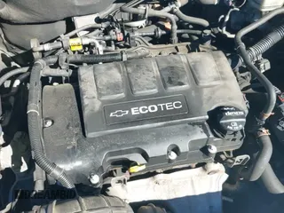 2016 Chevrolet Cruze LTZ z VIN 1G1PG5SB4G7193110, wystawiony jako IAAI lot #43450332 z przebiegiem 176 393 mil mil oraz . Historia ofert i sprzedaży dostępna na DreamBid. Obrazek 19.