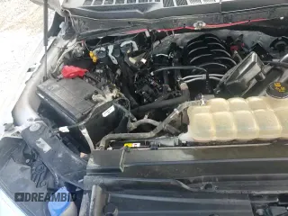 ✅ 2021 Ford F-150 XL • VIN: 1FTFW1E57MFA72495 • Lot: 90499395. Wystawiony na Copart z przebiegiem 139 791 mil. Bezpłatny archiwum sprzedaży aukcyjnych z USA i szczegółowy raport historii pojazdu na DreamBid. Zdjęcie 13.