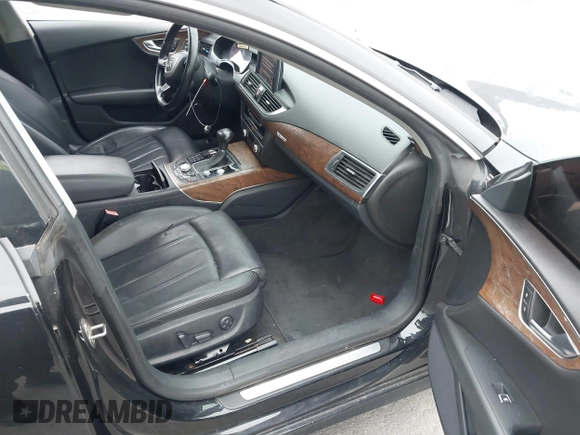 ✅ 2012 Audi A7 Prestige • VIN: WAU2GAFC5CN141064 • Lot: 44520215. Wystawiony na IAAI z przebiegiem 102 166 mil. Bezpłatny archiwum sprzedaży aukcyjnych z USA i szczegółowy raport historii pojazdu na DreamBid. Zdjęcie 5.
