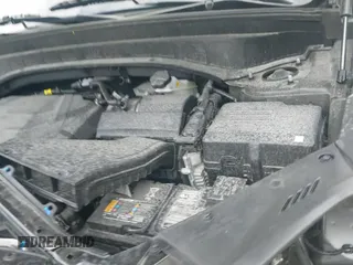 ✅ 2025 Kia Telluride S • VIN: 5XYP6DGC5SG607870 • Lot: 43074952. Listed on IAAI with 6,587 mi. Free auction sales archive from the USA and detailed vehicle history report at DreamBid. Image 18.