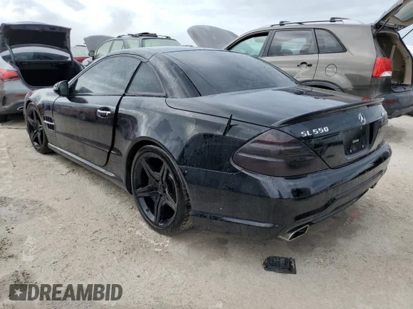 ✅ 2011 Mercedes-Benz SL 550 • VIN: WDBSK7BA7BF161736 • Lot: 74422504. Wystawiony na Copart z przebiegiem Nie podano. Bezpłatny archiwum sprzedaży aukcyjnych z USA i szczegółowy raport historii pojazdu na DreamBid. Zdjęcie 2.