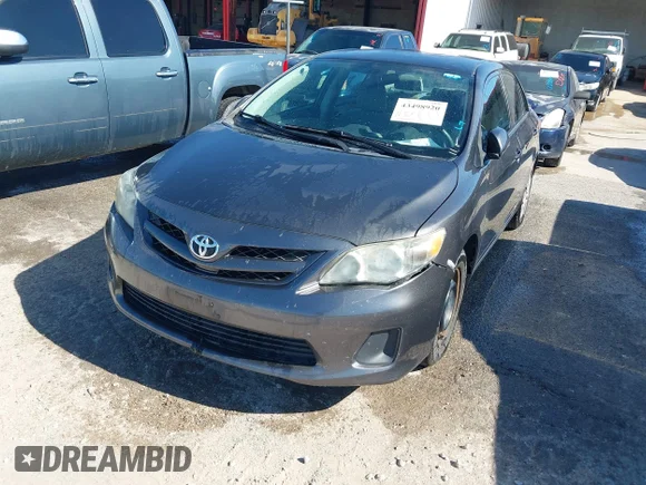 ✅ 2013 Toyota Corolla L • VIN: 5YFBU4EE1DP223362 • Лот: 43498920. Опубликован ранее на IAAI с пробегом 180 290 миль. Бесплатный доступ к архиву аукционных продаж из США и подробный отчёт об истории автомобиля на DreamBid. Изображение 6.
