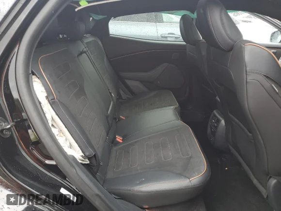 ✅ 2022 Ford Mustang Mach-E GT • VIN: 3FMTK4SE2NMA35176 • Lot: 61587695. Wystawiony na Copart z przebiegiem 27 037 mil. Bezpłatny archiwum sprzedaży aukcyjnych z USA i szczegółowy raport historii pojazdu na DreamBid. Zdjęcie 11.