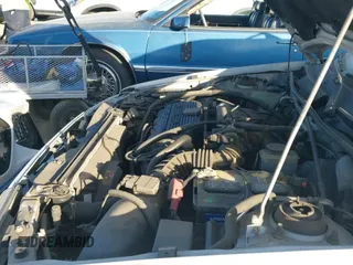 ✅ 1995 Ford Escort • VIN: 3FASP15J4SR123210 • Lot: 41397803. Wystawiony na IAAI z przebiegiem 72 765 mil. Bezpłatny archiwum sprzedaży aukcyjnych z USA i szczegółowy raport historii pojazdu na DreamBid. Zdjęcie 12.