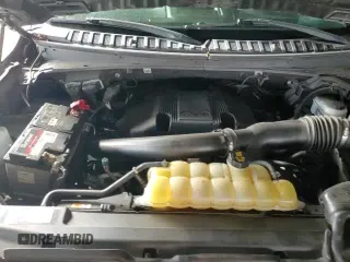 ✅ 2018 Ford Expedition XLT • VIN: 1FMJU1JTXJEA28931 • Lot: 90735575. Wystawiony na Copart z przebiegiem 149 480 mil. Bezpłatny archiwum sprzedaży aukcyjnych z USA i szczegółowy raport historii pojazdu na DreamBid. Zdjęcie 15.