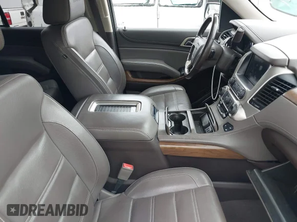 ✅ 2020 GMC Yukon Denali • VIN: 1GKS2CKJ0LR286639 • Lot: 44725789. Wystawiony na IAAI z przebiegiem 104 818 mil. Bezpłatny archiwum sprzedaży aukcyjnych z USA i szczegółowy raport historii pojazdu na DreamBid. Zdjęcie 5.