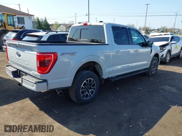 ✅ 2022 Ford F-150 XLT • VIN: 1FTFW1E81NKD07833 • Lot: 44922713. Wystawiony na IAAI z przebiegiem 74 310 mil. Bezpłatny archiwum sprzedaży aukcyjnych z USA i szczegółowy raport historii pojazdu na DreamBid. Zdjęcie 4.
