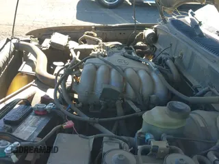 ✅ 1998 Toyota Tacoma • VIN: 4TAWN72N4WZ170083 • Lot: 43560891. Listed on IAAI with 380,244 mi. Free auction sales archive from the USA and detailed vehicle history report at DreamBid. Image 21.