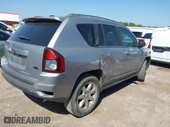 ✅ 2016 Jeep Compass Sport SE • VIN: 1C4NJCBA4GD711214 • Лот: 44964939. Опубліковано раніше на IAAI з пробігом 115 001 миль. Безкоштовний доступ до архіву аукціонних продажів зі США та докладний звіт про історію автомобіля на DreamBid. Зображення 4.