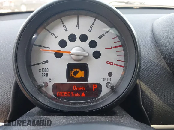 ✅ 2013 MINI Countryman • VIN: WMWZB3C5XDWR36220 • Lot: 45628935. Wystawiony na IAAI z przebiegiem 93 501 mil. Bezpłatny archiwum sprzedaży aukcyjnych z USA i szczegółowy raport historii pojazdu na DreamBid. Zdjęcie 7.