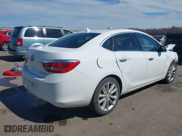 ✅ 2013 Buick Verano Convenience Group • VIN: 1G4PR5SK9D4159819 • Лот: 44674833. Опубліковано раніше на IAAI з пробігом 199 978 миль. Безкоштовний доступ до архіву аукціонних продажів зі США та докладний звіт про історію автомобіля на DreamBid. Зображення 4.