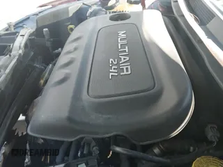 ✅ 2016 Chrysler 200 Limited • VIN: 1C3CCCAB4GN101971 • Lot: 43639487. Listed on IAAI with 111,856 mi. Free auction sales archive from the USA and detailed vehicle history report at DreamBid. Image 20.