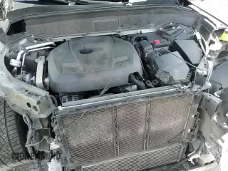 ✅ 2017 Volvo XC90 Inscription • VIN: YV4A22PL8H1146370 • Lot: 51561635. Listed on Copart with 135,937 mi. Free auction sales archive from the USA and detailed vehicle history report at DreamBid. Image 14.