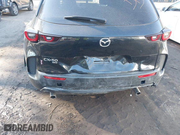 ✅ 2025 Mazda CX-50 S Preferred • VIN: 7MMVABBMXSN335786 • Lot: 44290376. Wystawiony na IAAI z przebiegiem 28 262 mil. Bezpłatny archiwum sprzedaży aukcyjnych z USA i szczegółowy raport historii pojazdu na DreamBid. Zdjęcie 6.