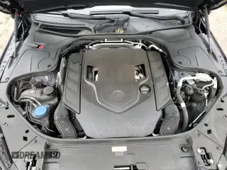 ✅ 2018 Mercedes-Benz S 560 • VIN: WDDUG8GB4JA404990 • Lot: 93807095. Listed on Copart with 69,765 mi. Free auction sales archive from the USA and detailed vehicle history report at DreamBid. Image 13.