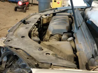 ✅ 2007 GMC Acadia SLE • VIN: 1GKER13707J115216 • Lot: 41618639. Listed on IAAI with 266,011 mi. Free auction sales archive from the USA and detailed vehicle history report at DreamBid. Image 13.