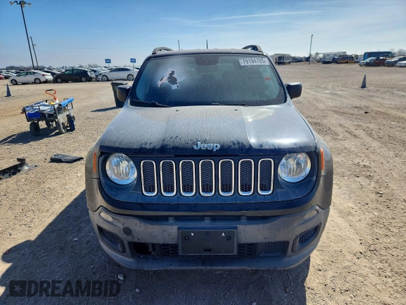 ✅ 2017 Jeep Renegade Sport • VIN: ZACCJAAB2HPF43193 • Lot: 79194785. Wystawiony na Copart z przebiegiem 134 572 mil. Bezpłatny archiwum sprzedaży aukcyjnych z USA i szczegółowy raport historii pojazdu na DreamBid. Zdjęcie 5.