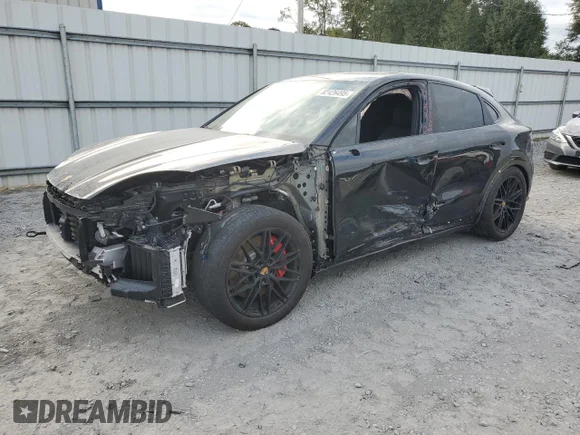 ✅ 2024 Porsche Cayenne S • VIN: WP1BL2AY3RDA62416 • Лот: 82426495. Опубліковано раніше на Copart з пробігом 20 346 миль. Безкоштовний доступ до архіву аукціонних продажів зі США та докладний звіт про історію автомобіля на DreamBid. Зображення 1.
