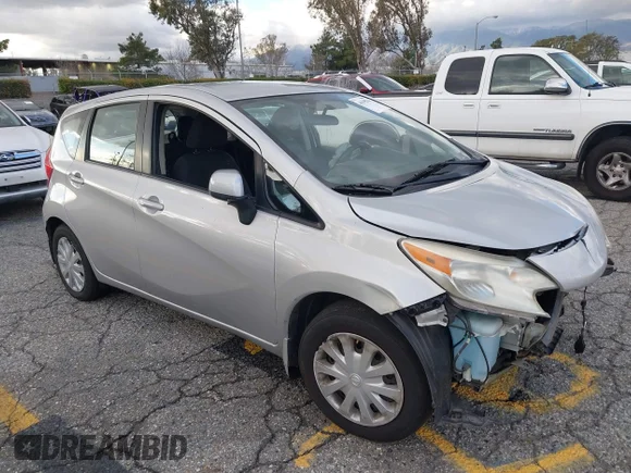 ✅ 2014 Nissan Note SV • VIN: 3N1CE2CP5EL418540 • Lot: 44395334. Wystawiony na IAAI z przebiegiem 91 497 mil. Bezpłatny archiwum sprzedaży aukcyjnych z USA i szczegółowy raport historii pojazdu na DreamBid. Zdjęcie 1.