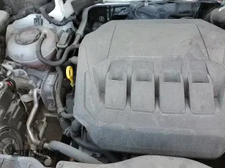 ✅ 2022 Audi Q3 Premium • VIN: WA1AUCF36N1047881 • Лот: 84233075. Опубликован ранее на Copart с пробегом 87 690 миль. Бесплатный доступ к архиву аукционных продаж из США и подробный отчёт об истории автомобиля на DreamBid. Изображение 14.