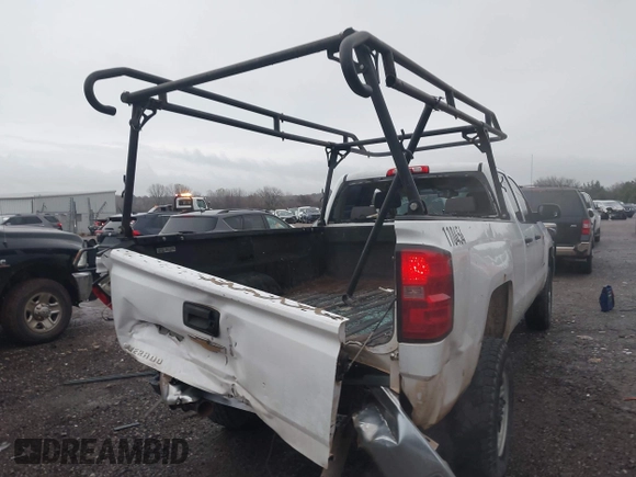 ✅ 2015 Chevrolet Silverado 2500HD Work Truck • VIN: 1GC2KUEG7FZ513122 • Lot: 43653242. Wystawiony na IAAI z przebiegiem 306 392 mil. Bezpłatny archiwum sprzedaży aukcyjnych z USA i szczegółowy raport historii pojazdu na DreamBid. Zdjęcie 4.
