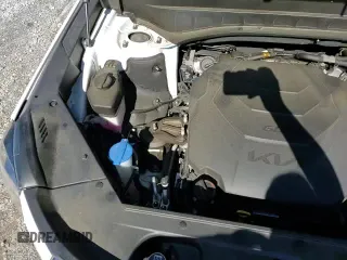 ✅ 2022 Kia Telluride SX • VIN: 5XYP54HC1NG227544 • Lot: 90989935. Wystawiony na Copart z przebiegiem 48 246 mil. Bezpłatny archiwum sprzedaży aukcyjnych z USA i szczegółowy raport historii pojazdu na DreamBid. Zdjęcie 17.