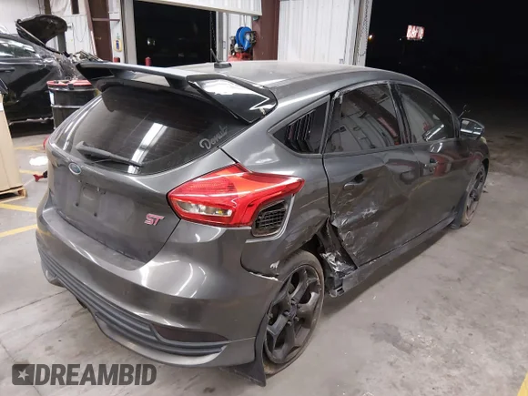 ✅ 2017 Ford Focus ST • VIN: 1FADP3L91HL245589 • Lot: 45266799. Listed on IAAI with 168,552 mi. Free auction sales archive from the USA and detailed vehicle history report at DreamBid. Image 4.