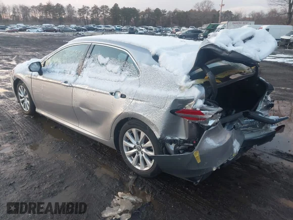 ✅ 2019 Toyota Camry SE • VIN: 4T1B11HK9KU164128 • Lot: 44189425. Wystawiony na IAAI z przebiegiem 292 896 mil. Bezpłatny archiwum sprzedaży aukcyjnych z USA i szczegółowy raport historii pojazdu na DreamBid. Zdjęcie 3.