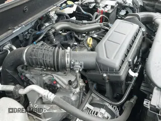 ✅ 2025 Ford Bronco Sport Outer Banks • VIN: 3FMCR9CN9SRE32082 • Lot: 43751264. Wystawiony na IAAI z przebiegiem 21 068 mil. Bezpłatny archiwum sprzedaży aukcyjnych z USA i szczegółowy raport historii pojazdu na DreamBid. Zdjęcie 19.