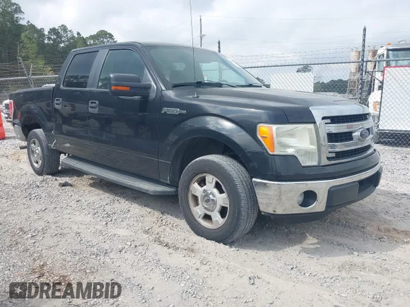 ✅ 2014 Ford F-150 STX • VIN: 1FTEW1CM1EFA71513 • Lot: 44673064. Wystawiony na IAAI z przebiegiem 247 606 mil. Bezpłatny archiwum sprzedaży aukcyjnych z USA i szczegółowy raport historii pojazdu na DreamBid. Zdjęcie 1.