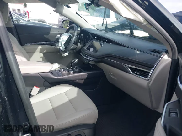 ✅ 2020 Cadillac XT4 FWD Luxury • VIN: 1GYAZAR48LF097403 • Lot: 42978068. Wystawiony na IAAI z przebiegiem 20 857 mil. Bezpłatny archiwum sprzedaży aukcyjnych z USA i szczegółowy raport historii pojazdu na DreamBid. Zdjęcie 5.