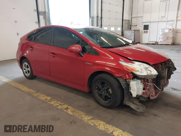 ✅ 2014 Toyota Prius Three • VIN: JTDKN3DUXE0388421 • Лот: 44921063. Опубликован ранее на IAAI с пробегом 81 668 миль. Бесплатный доступ к архиву аукционных продаж из США и подробный отчёт об истории автомобиля на DreamBid. Изображение 1.