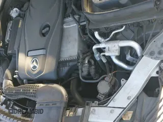 ✅ 2017 Mercedes-Benz GLC 300 • VIN: WDC0G4JB2HF143117 • Lot: 43438799. Listed on IAAI with 89,687 mi. Free auction sales archive from the USA and detailed vehicle history report at DreamBid. Image 19.