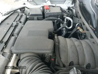 ✅ 2022 GMC Yukon XL SLT • VIN: 1GKS2GKD7NR305577 • Lot: 41863458. Wystawiony na IAAI z przebiegiem 47 694 mil. Bezpłatny archiwum sprzedaży aukcyjnych z USA i szczegółowy raport historii pojazdu na DreamBid. Zdjęcie 19.