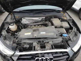 ✅ 2018 Audi Q3 Premium • VIN: WA1ECCFS7JR032460 • Lot: 92603995. Wystawiony na Copart z przebiegiem 76 444 mil. Bezpłatny archiwum sprzedaży aukcyjnych z USA i szczegółowy raport historii pojazdu na DreamBid. Zdjęcie 14.