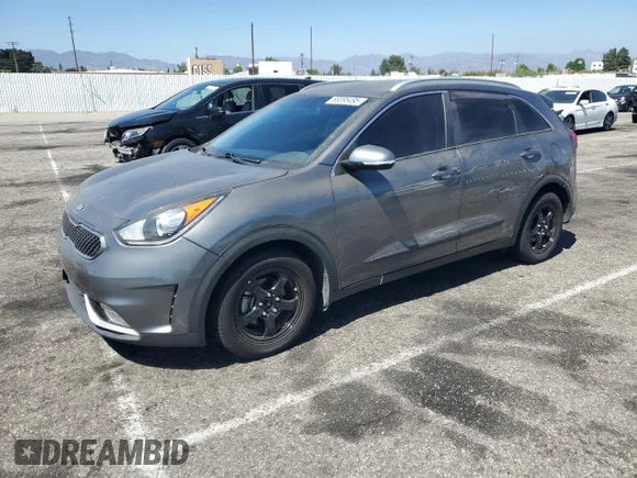 ✅ 2017 Kia Niro EX • VIN: KNDCC3LC7H5037850 • Лот: 66895495. Опубліковано раніше на Copart з пробігом 153 109 миль. Безкоштовний доступ до архіву аукціонних продажів зі США та докладний звіт про історію автомобіля на DreamBid. Зображення 1.