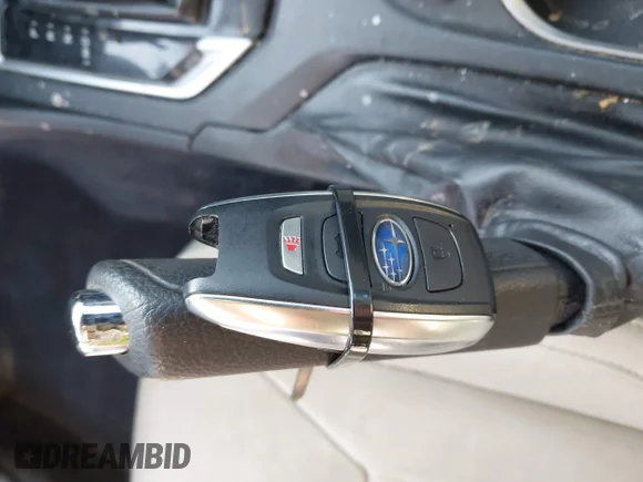 ✅ 2018 Subaru Impreza Limited • VIN: 4S3GTAU63J3747831 • Lot: 44884363. Wystawiony na IAAI z przebiegiem 128 825 mil. Bezpłatny archiwum sprzedaży aukcyjnych z USA i szczegółowy raport historii pojazdu na DreamBid. Zdjęcie 11.